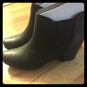 Clark’s black ankle boots - brand new never worn!